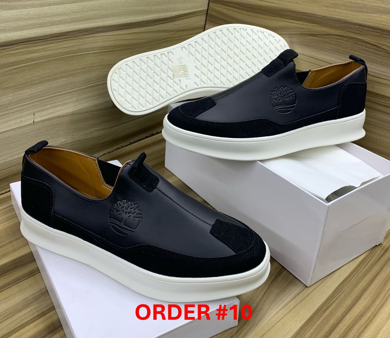 Timberland Black & white sole