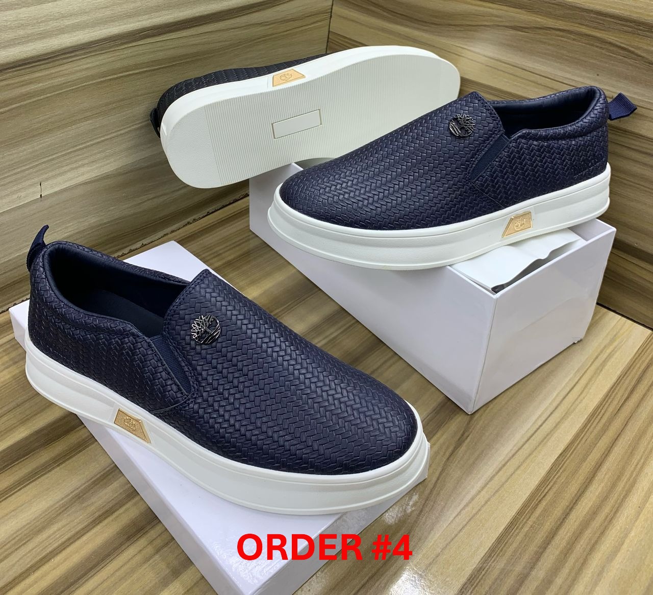 Unknown Blue & white sole