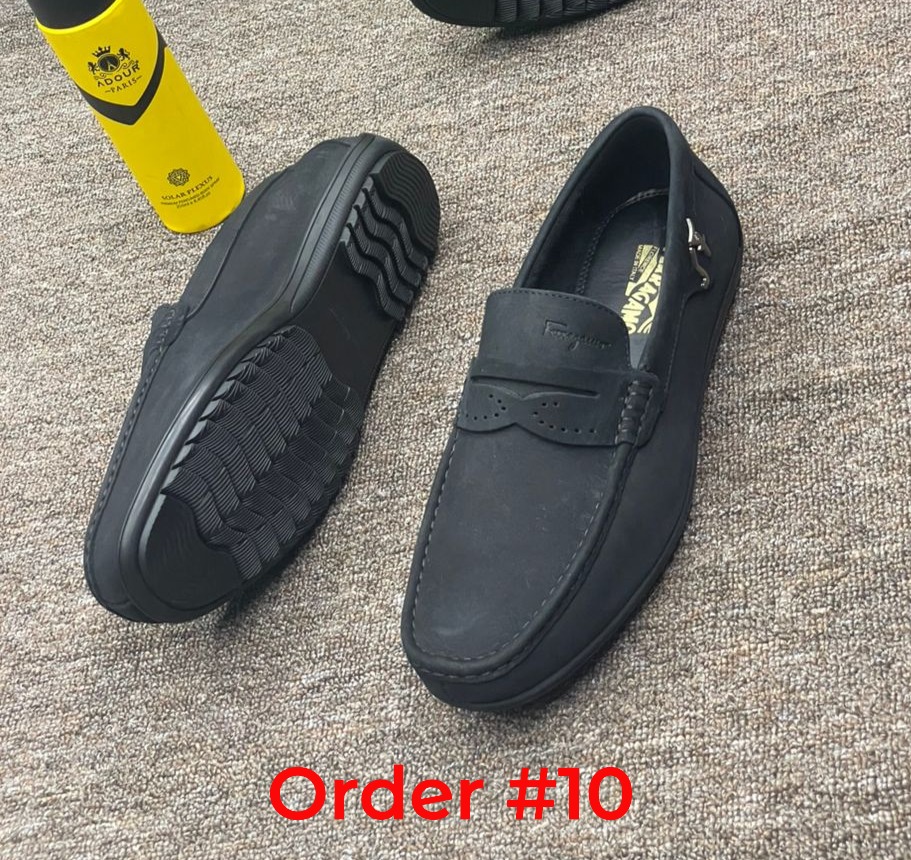 Faregamo black suede