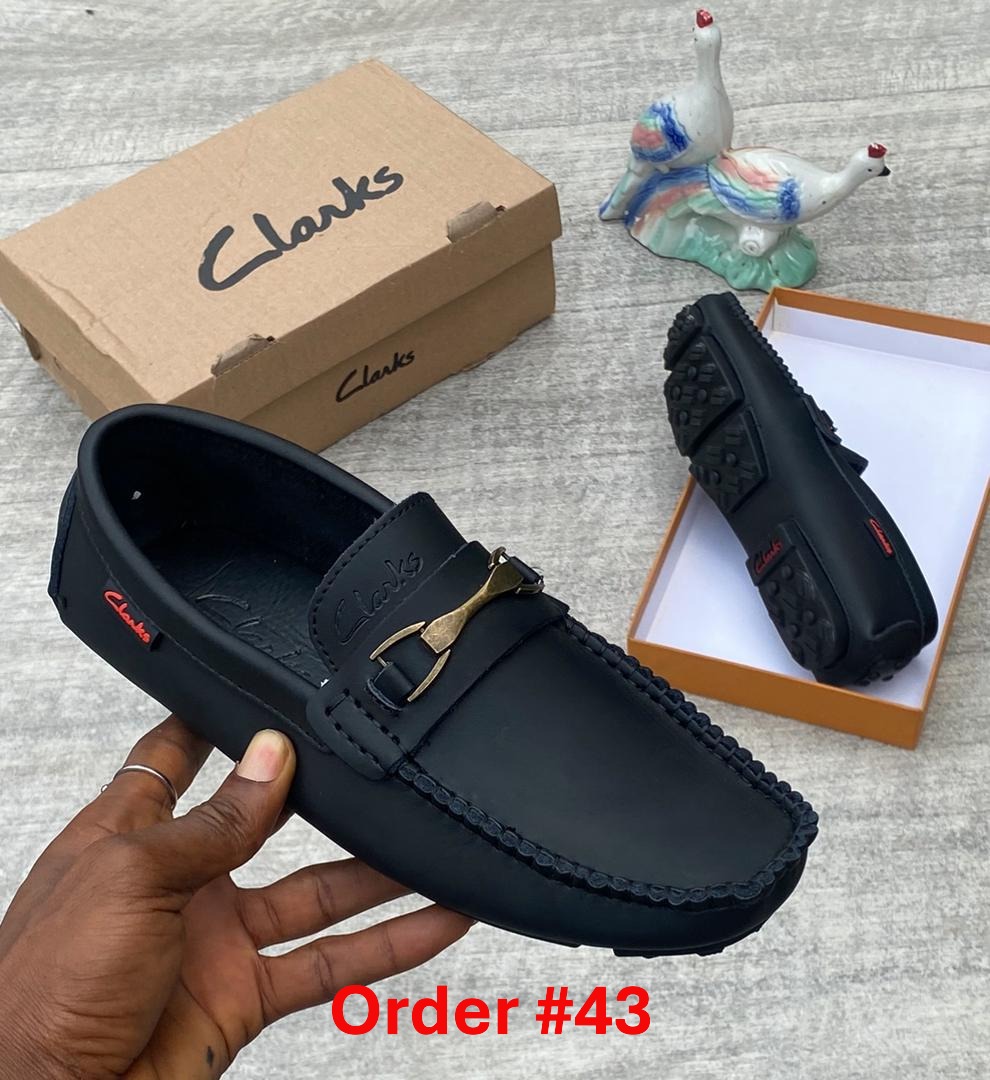 Clarks black smart